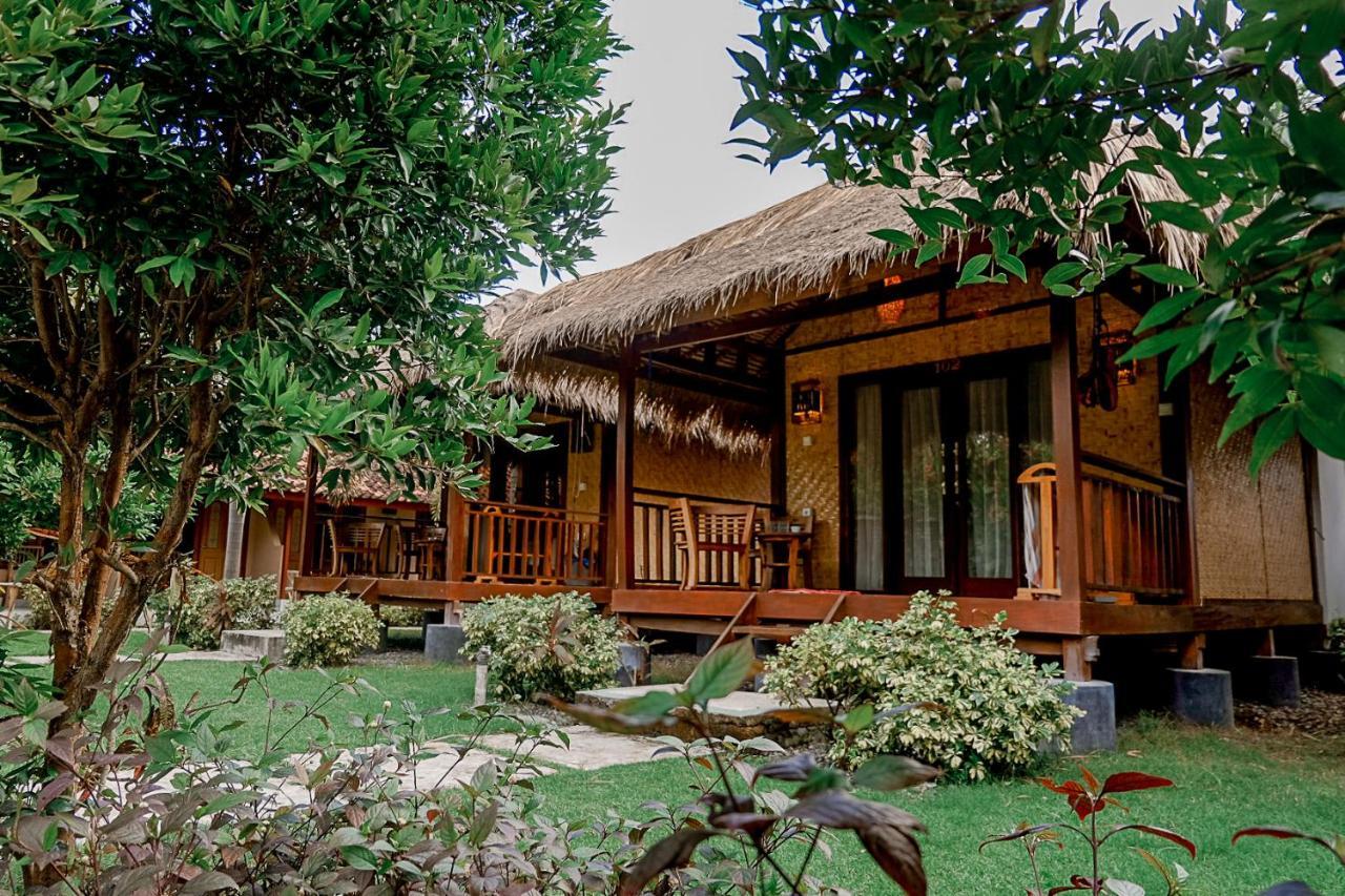 Aldi'S Bungalow Kuta  エクステリア 写真