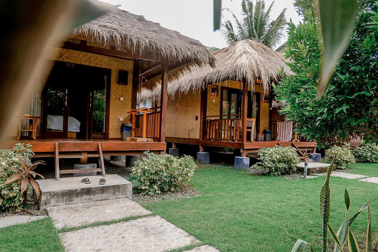 Aldi'S Bungalow Kuta  エクステリア 写真